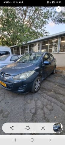 מודעת רכב מאזדה 2