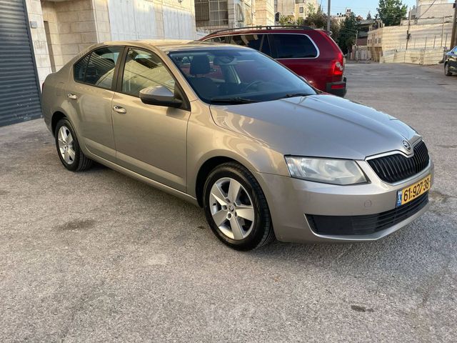 סקודה אוקטביה