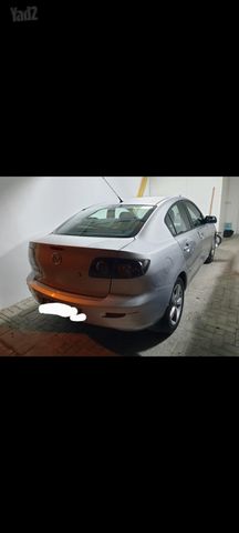 מודעת רכב מאזדה 3