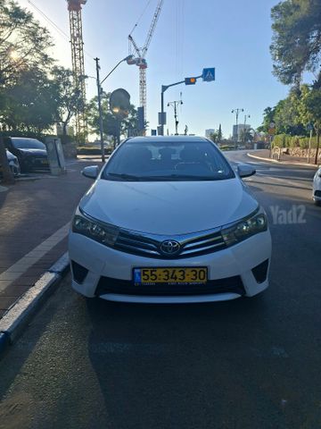 מודעת רכב טויוטה קורולה