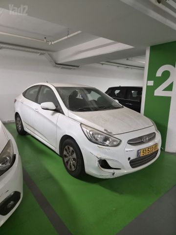 יונדאי אקסנט i25