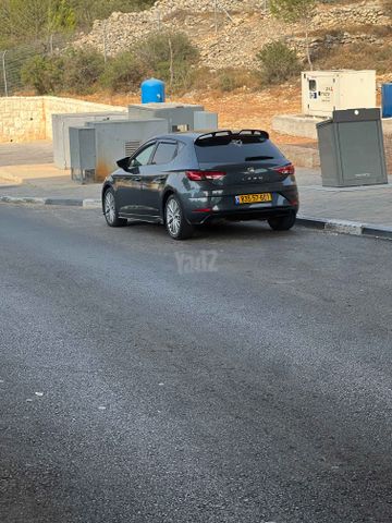 סיאט לאון