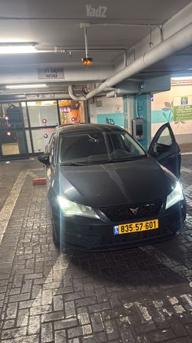 סיאט לאון