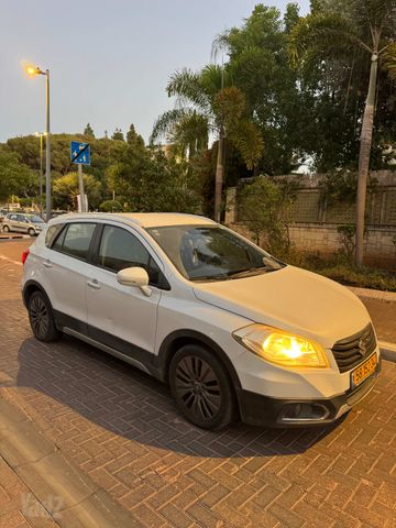 סוזוקי קרוסאובר