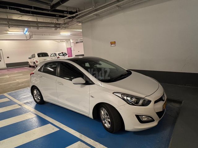 יונדאי i30