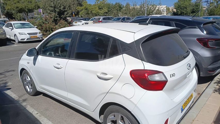 יונדאי i10