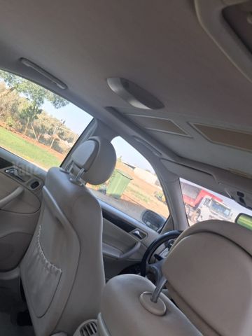 מודעת רכב מרצדס-בנץ C-class