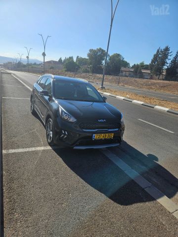 קיה נירו
