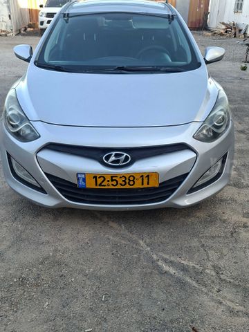 יונדאי i30