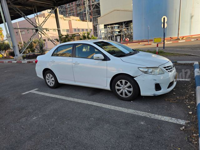 טויוטה קורולה