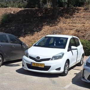 טויוטה יאריס