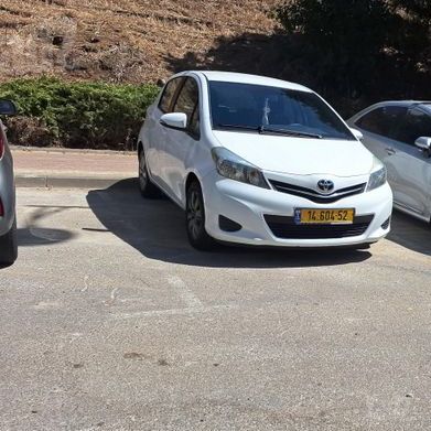 מודעת רכב טויוטה יאריס