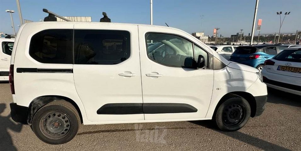 מודעת רכב טויוטה פרואייס סיטי 2