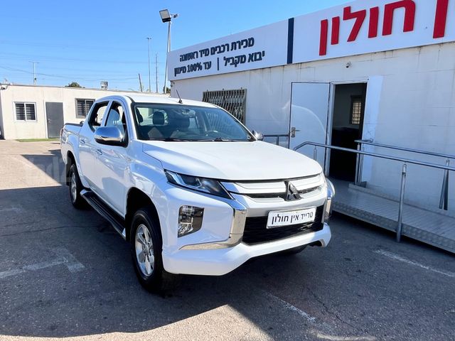 מודעת רכב מיצובישי טרייטון / L200