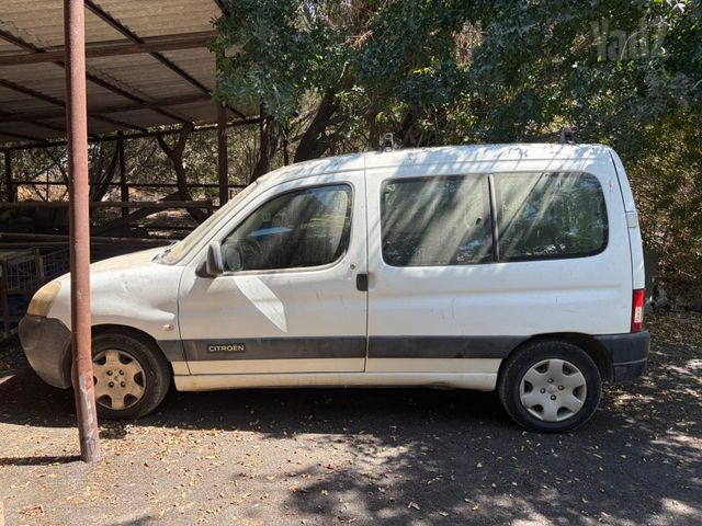 מודעת רכב סיטרואן ברלינגו 