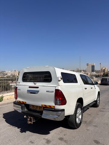 טויוטה היילקס