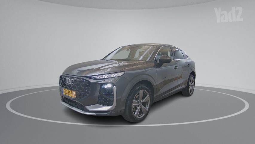 אאודי Q3