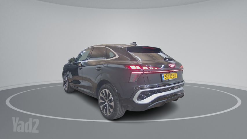 אאודי Q3