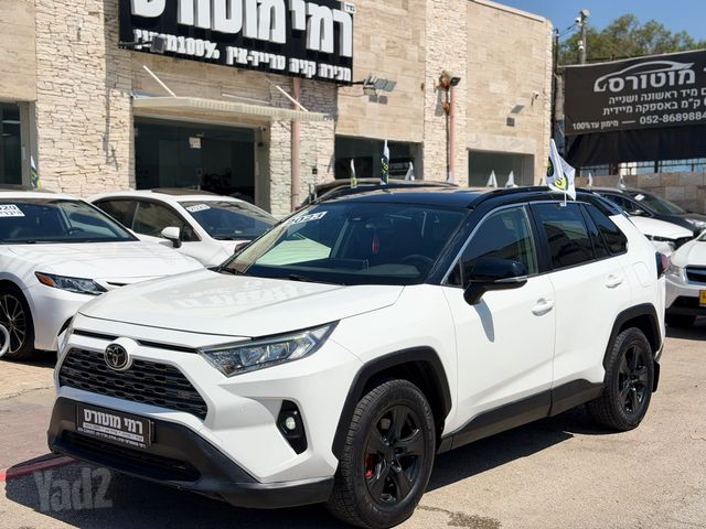 מודעת רכב טויוטה RAV4
