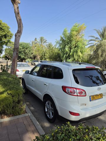 יונדאי סנטה פה