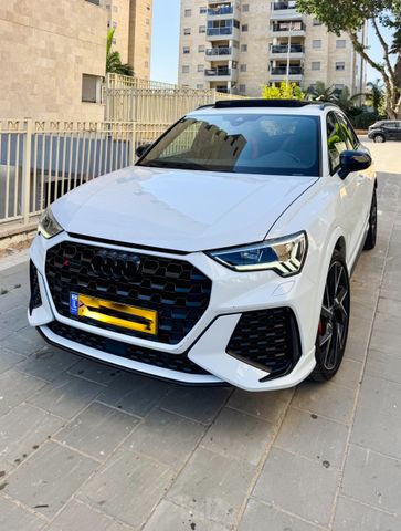 מודעת רכב אאודי RS Q3