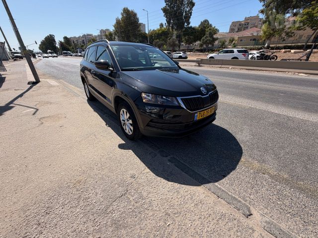 סקודה קארוק