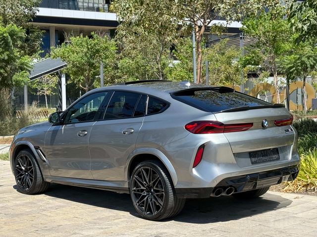 ב מ וו X6 M