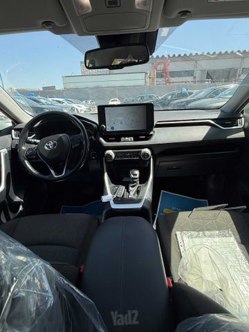 מודעת רכב טויוטה RAV4