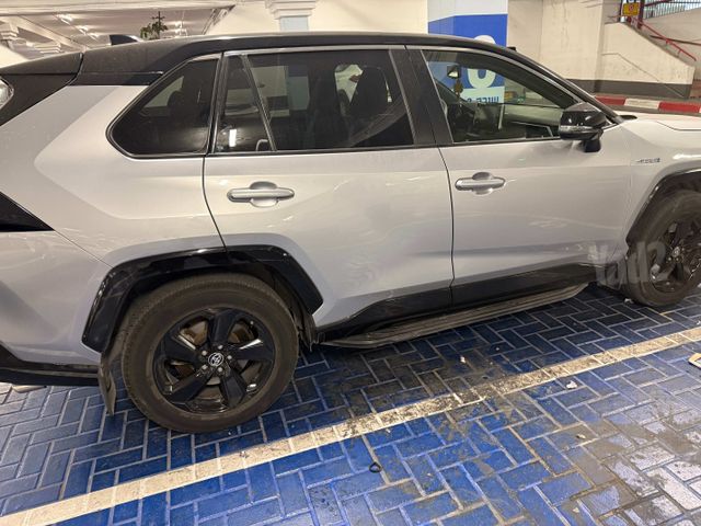 מודעת רכב טויוטה RAV4