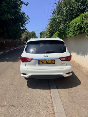 אינפיניטי QX60