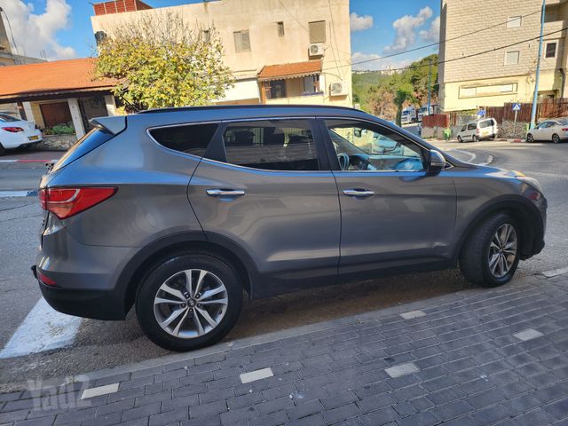 יונדאי סנטה פה