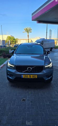 וולוו XC40