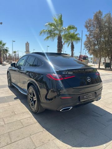 מרצדס-בנץ GLC קופה
