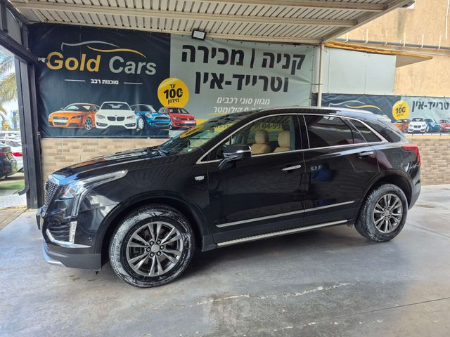 קאדילק XT5