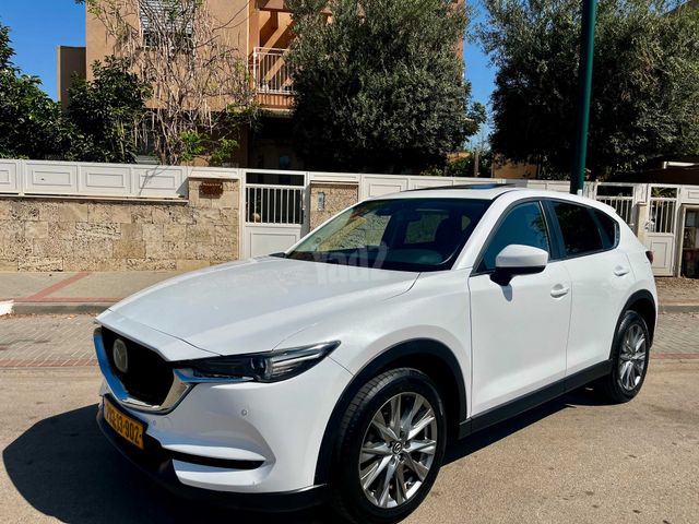 מודעת רכב מאזדה CX-5
