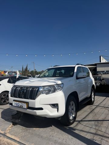 מודעת רכב טויוטה לנד קרוזר 1
