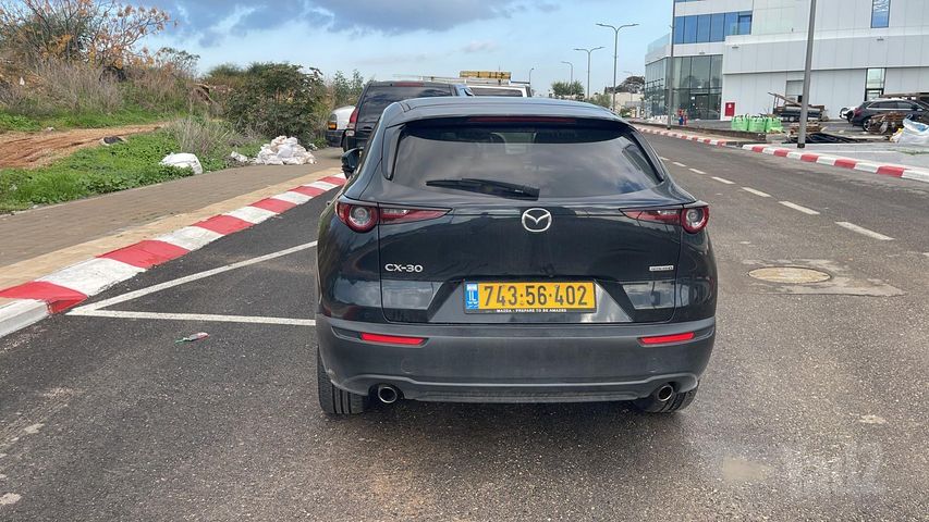 מאזדה CX-30