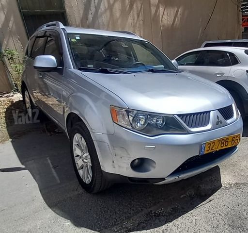 מיצובישי אאוטלנדר