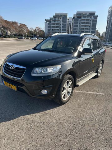 יונדאי סנטה פה
