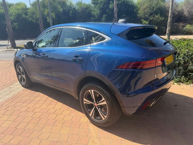 מודעת רכב יגואר E-Pace 1