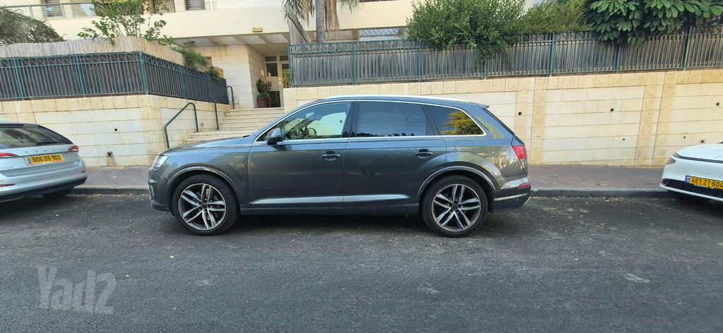 אאודי Q7