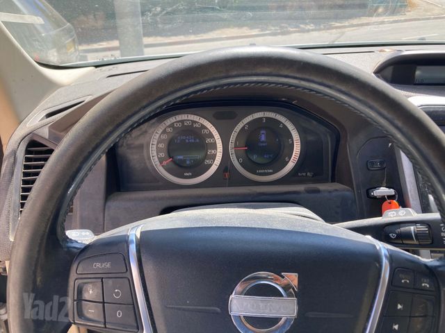 וולוו XC60