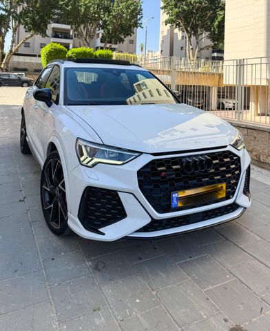 אאודי RS Q3