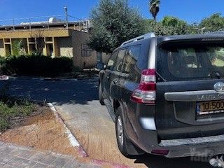 טויוטה לנד קרוזר