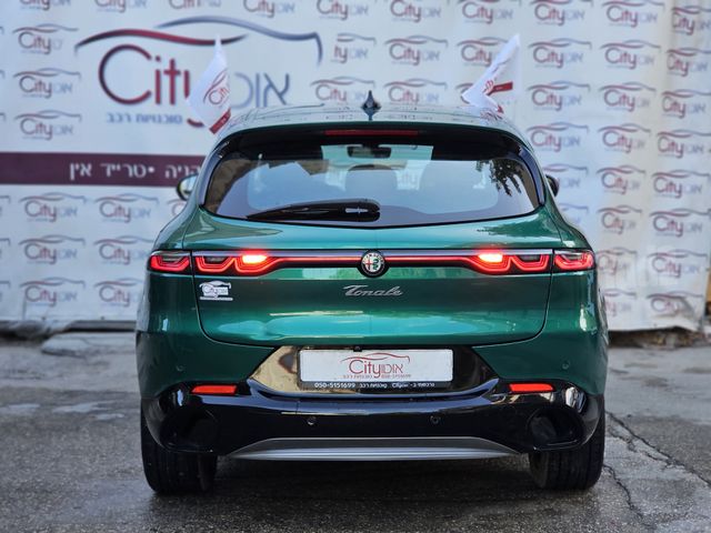 אלפא רומיאו טונלה