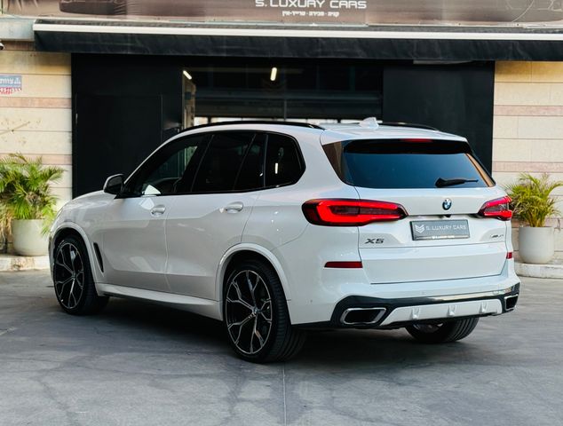 ב מ וו X5