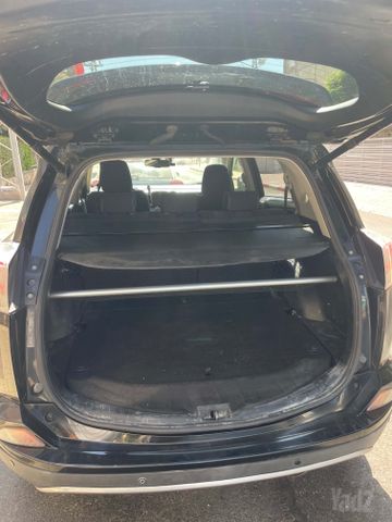 טויוטה RAV4