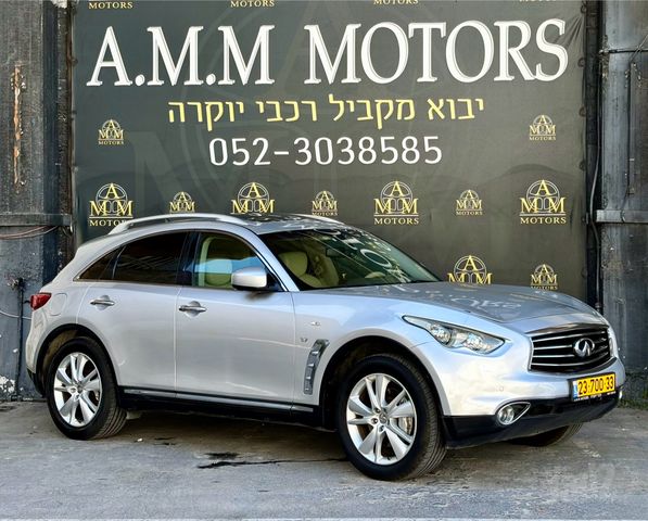 אינפיניטי QX70