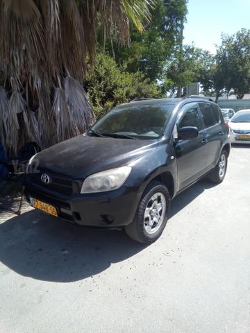 מודעת רכב טויוטה RAV4