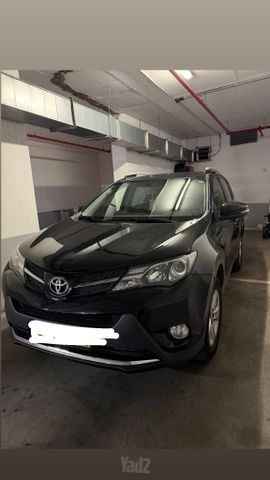 טויוטה RAV4